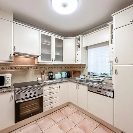 Cozy Townhouse Rafaella2 Near Sao Rafael Ferienhaus
